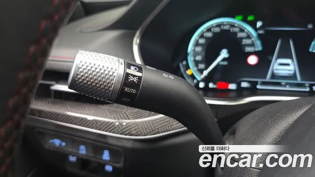 Genesis G80 RG3 — Фото автомобиля 30