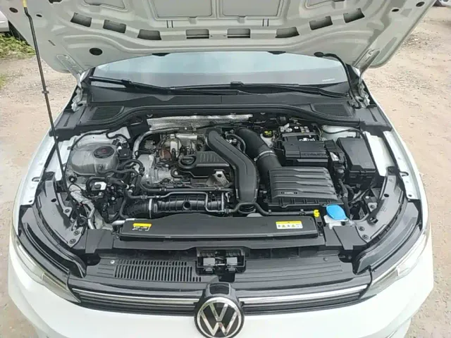 Volkswagen Golf — Фото автомобиля 19
