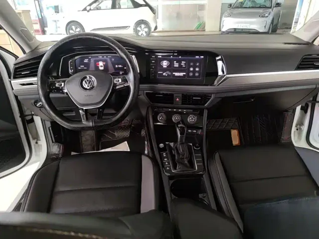 Volkswagen Sagitar — Фото автомобиля 5