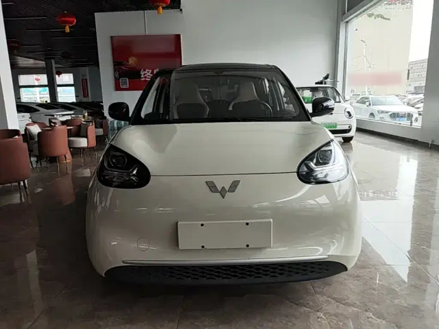 Wuling Bingo — Фото автомобиля 2