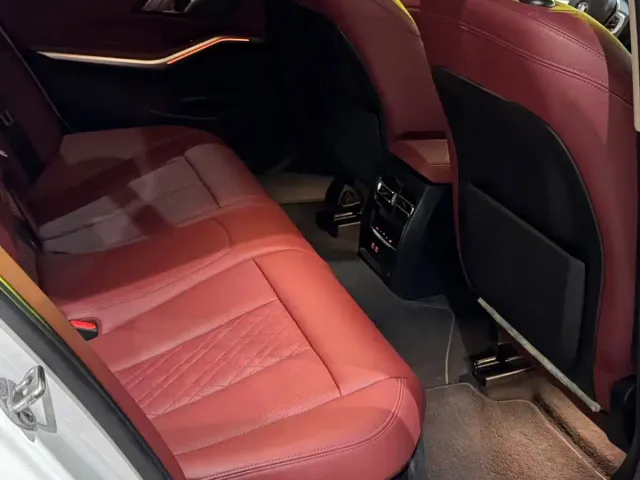 BMW 3 Series — Фото автомобиля 5