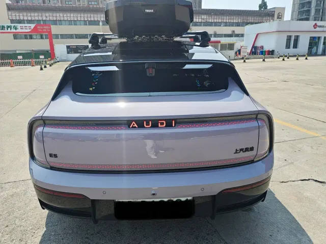 Audi E5 Sportback — Фото автомобиля 5