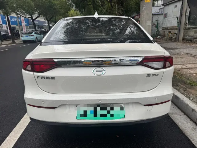 GAC Aion S — Фото автомобиля 12