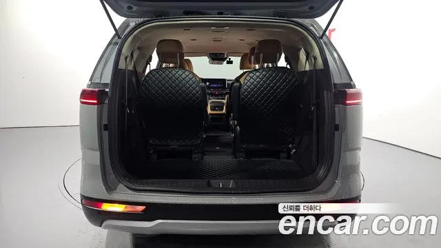 Kia Canival Carnival 4 поколение Бензин 9 мест Prestige — Фото автомобиля 16