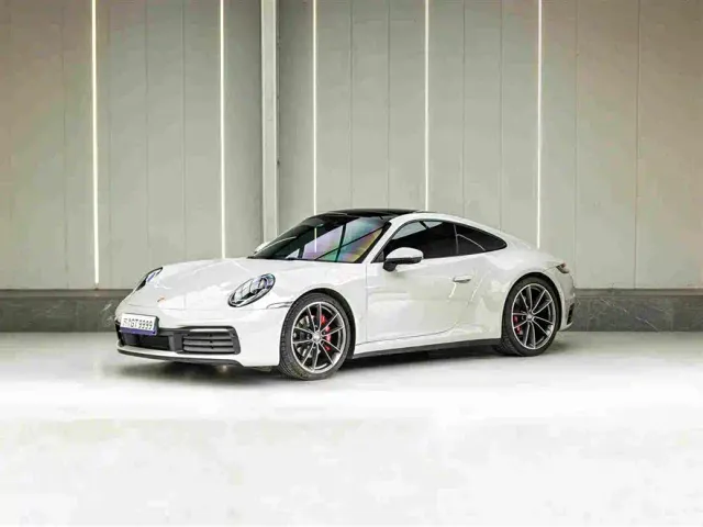 Фотография автомобиля — Porsche 911