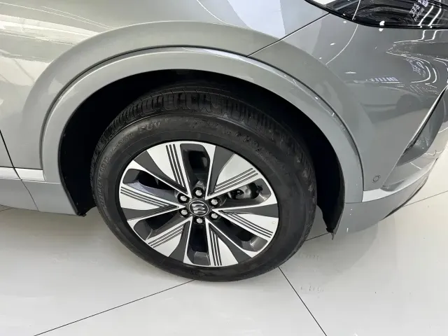 Buick E5 — Фото автомобиля 20