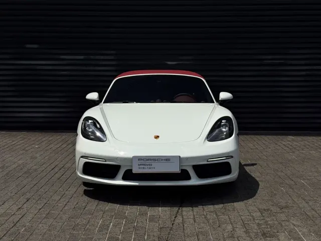 Porsche 718 — Фото автомобиля 5