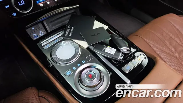 Genesis G80 RG3 — Фото автомобиля 9