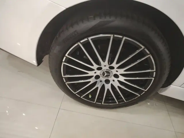 Mercedes-Benz C-Class — Фото автомобиля 6