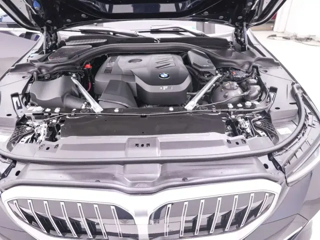 BMW 5 Series — Фото автомобиля 22