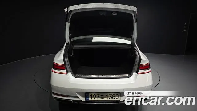 Genesis G90 Бензин 3.5 турбо AWD — Фото автомобиля 15