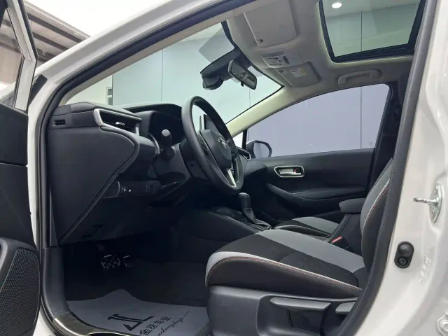 Toyota Corolla — Фото автомобиля 7
