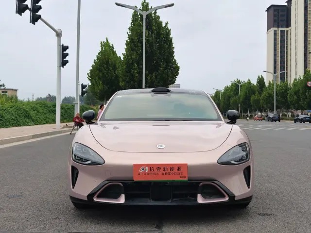 Xiaomi SU7 — Фото автомобиля 2