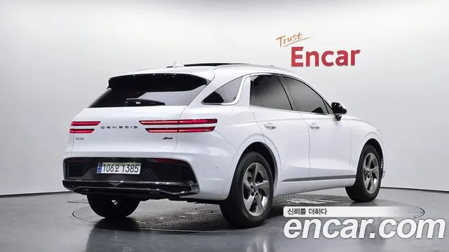 Genesis GV70 2.5T Бензин AWD — Фото автомобиля 2