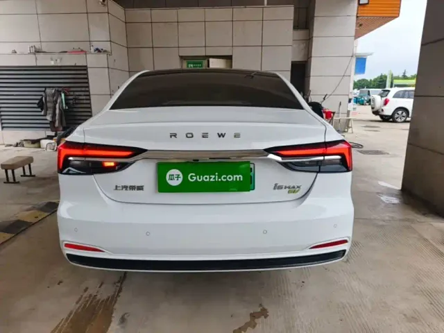 Roewe i6 MAX EV — Фото автомобиля 5