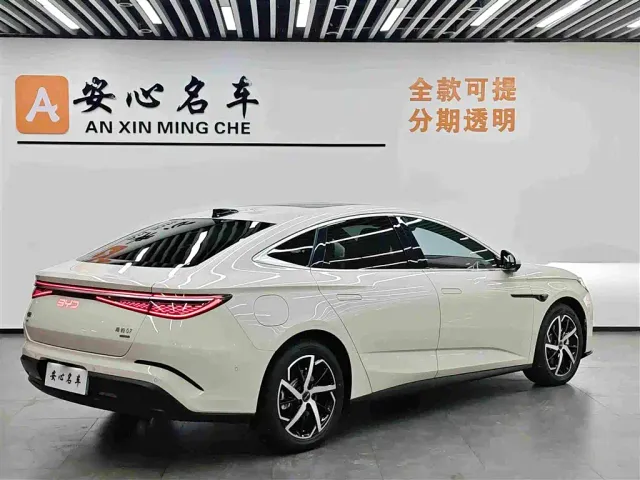 BYD Seal 07 DM-i — Фото автомобиля 3