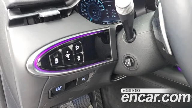 Genesis GV70 — Фото автомобиля 18