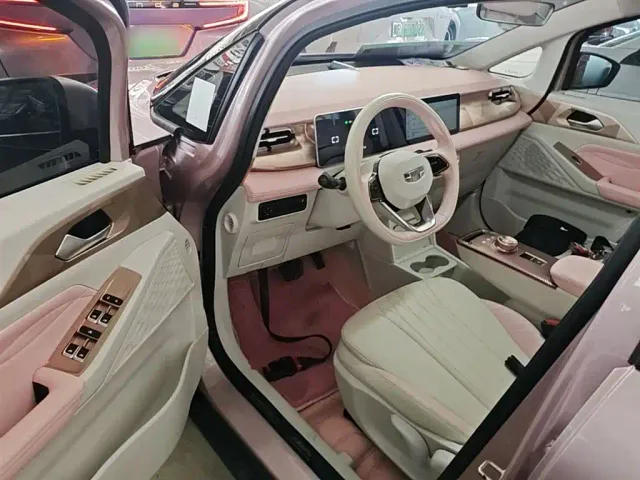 Geely Geometry E Firefly — Фото автомобиля 15