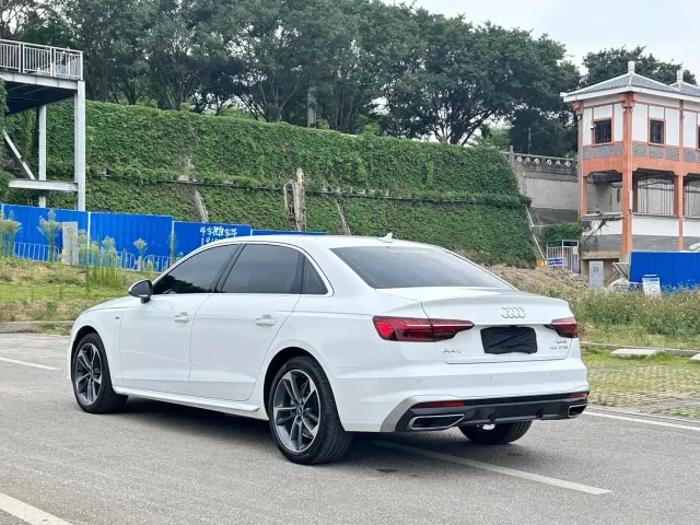 Audi A4L — Фото автомобиля 4