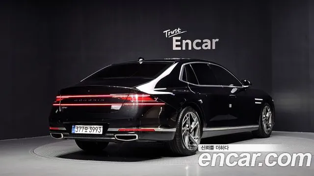 Genesis G90 Бензин 3.5 турбо AWD — Фото автомобиля 2