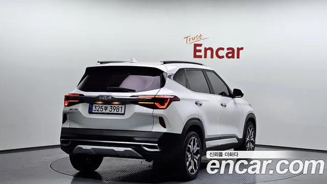 Kia Seltos Seltos Бензин 1.6 турбо 2WD — Фото автомобиля 2