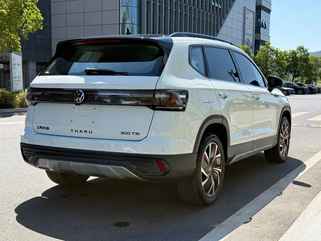 Volkswagen Tharu — Фото автомобиля 17
