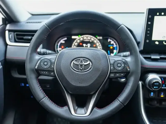 Toyota Wildlander — Фото автомобиля 11