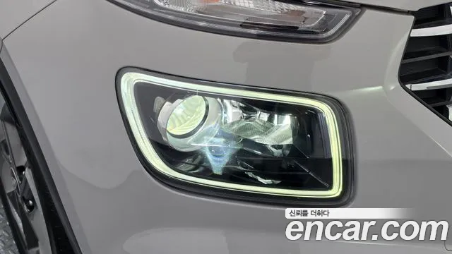 Hyundai Venue Venue 1.6 Premium — Фото автомобиля 22