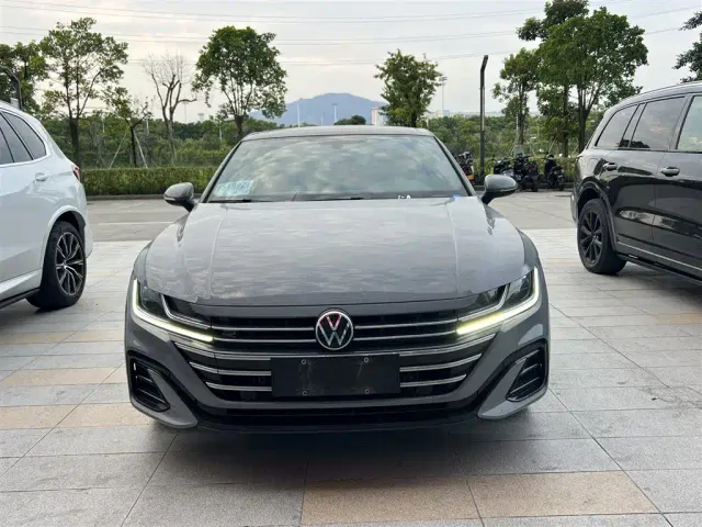 Volkswagen CC — Фото автомобиля 2