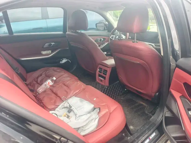 BMW 3 Series — Фото автомобиля 4