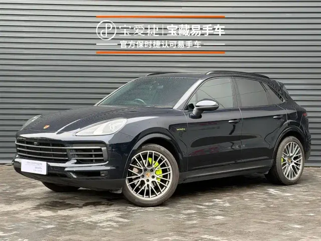 Фотография автомобиля — Porsche Cayenne