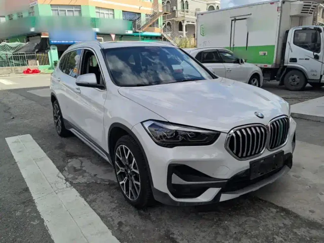 BMW X1 — Фото автомобиля 3