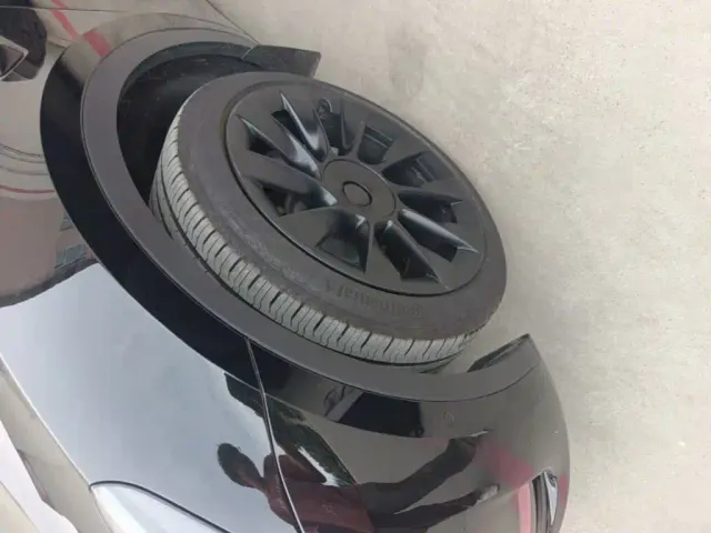 Tesla Model Y — Фото автомобиля 22