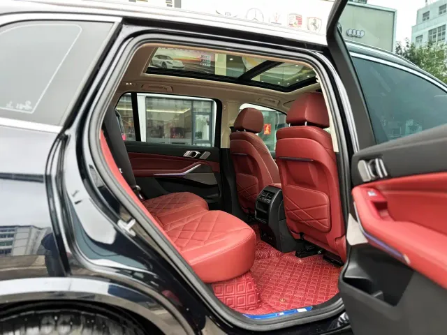 BMW X5 — Фото автомобиля 11