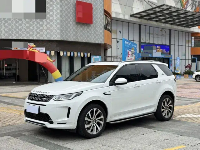 Фотография автомобиля — Land Rover Discovery Sport