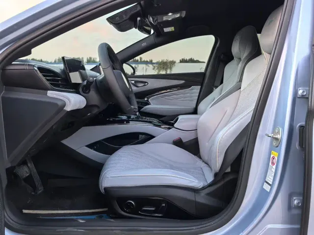 BYD Seal — Фото автомобиля 4