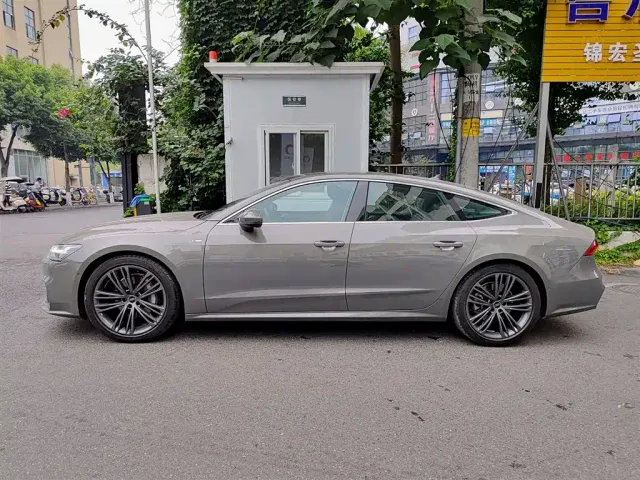 Audi A7 — Фото автомобиля 3