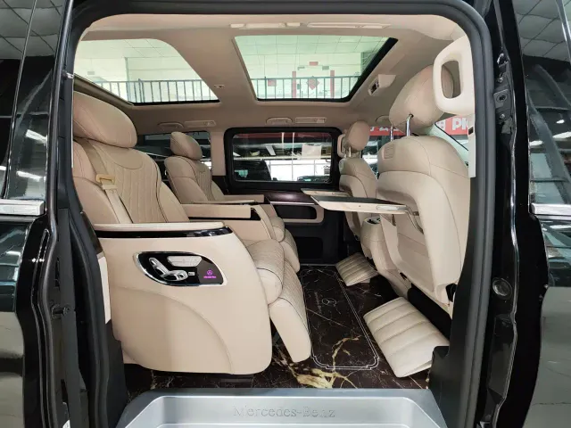 Mercedes-Benz V-Class — Фото автомобиля 5