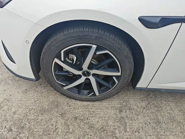 BYD Seal 07 DM-i — Фото автомобиля 22