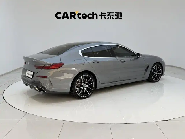 BMW 8 Series — Фото автомобиля 5