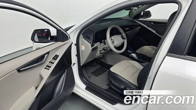 Kia Niro All Niro EV Air — Фото автомобиля 10