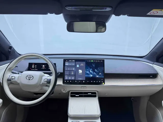 Toyota BoZhi 3X — Фото автомобиля 13