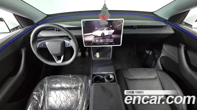 Tesla Model Y — Фото автомобиля 4