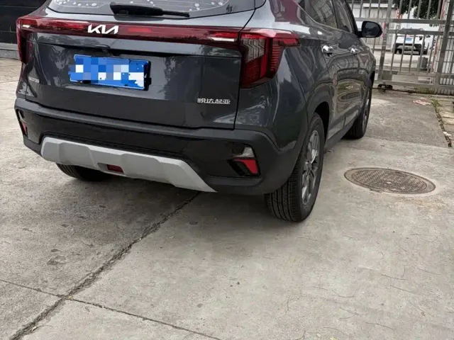 Kia Seltos — Фото автомобиля 4