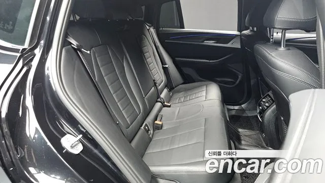 BMW X4 xDrive20i M Sport Pro — Фото автомобиля 12