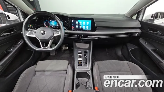 Volkswagen Golf Golf 8 поколение 2.0 TDI Prestige — Фото автомобиля 4