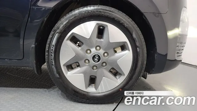Hyundai Staria Staria 4WD Tourer 9 мест — Фото автомобиля 14