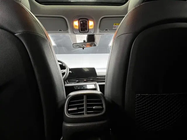 Hyundai Elantra — Фото автомобиля 13