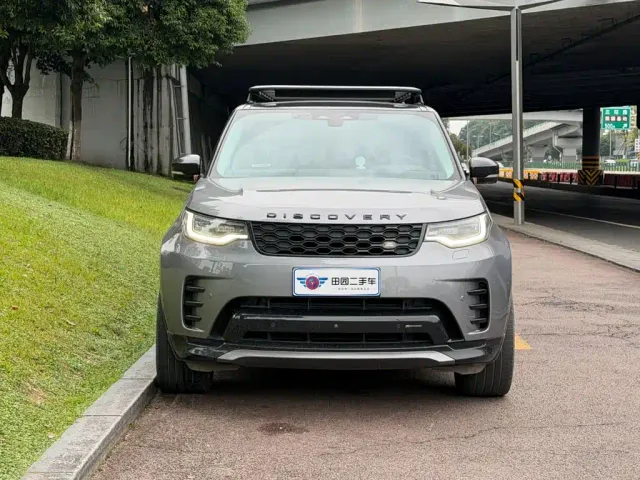 Land Rover Discovery — Фото автомобиля 2