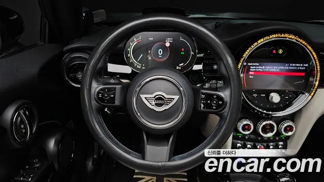 Mini Cooper Convertible — Фото автомобиля 12